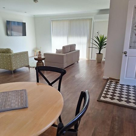 Appartement Oasis On Marsh à Armidale Extérieur photo