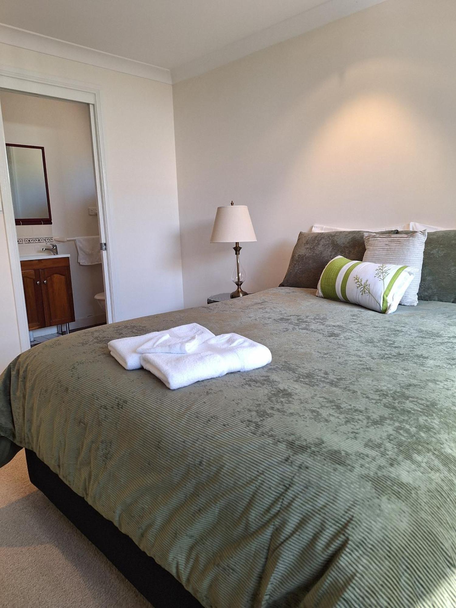 Appartement Oasis On Marsh à Armidale Extérieur photo